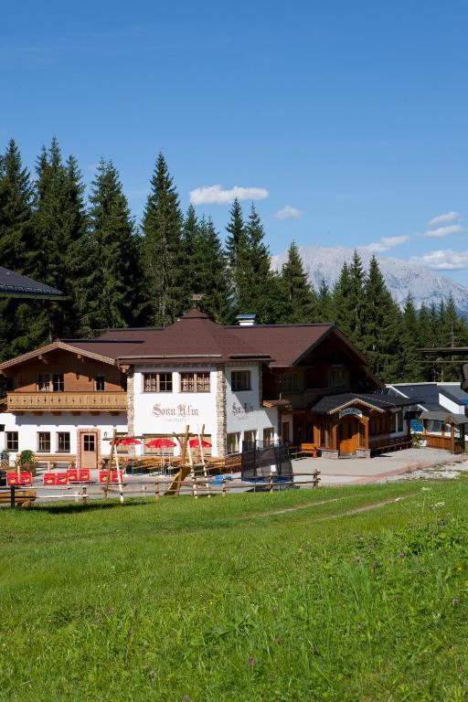 Hotel Sonnalm Altenmarkt im Pongau Esterno foto